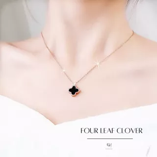 OUTLETS ล้างสต็อกจากโรงงานตรง สร้อยคอ Four Leaf Clover Valentine ของขวัญ สร้อยทอง ใส่ได้ทั้งสองด้าน
