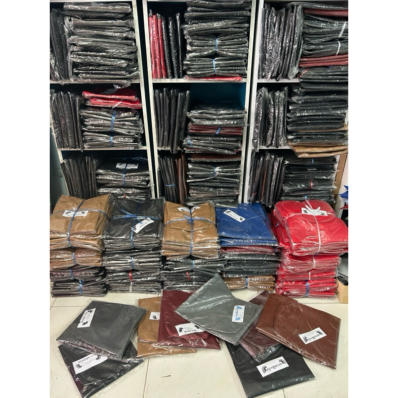 ผ้าเบาะดรีมซุป ดรีม125 Dream ต่างๆ ผ้าเบาะมอเตอร์ไซด์ สำหรับให้ร้านยิงหุ้ม ราคาถูก ผ้าเบาะแบบเดิมๆ ใหม่เหมือนออกจากศูนย์