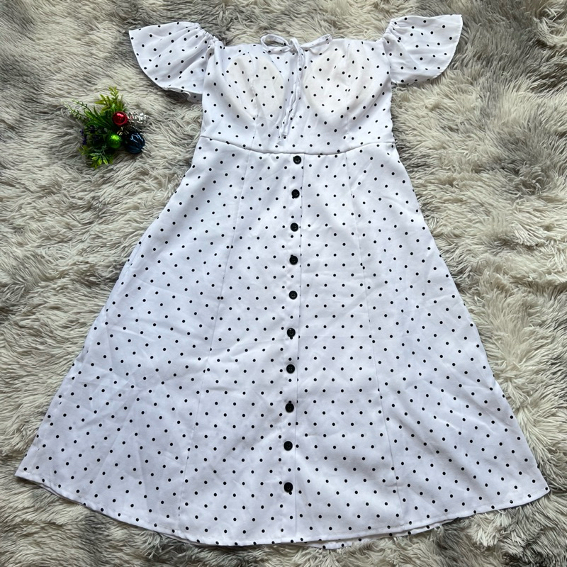 เดรสยาว AP Style (XL) สีขาว ลายจุด