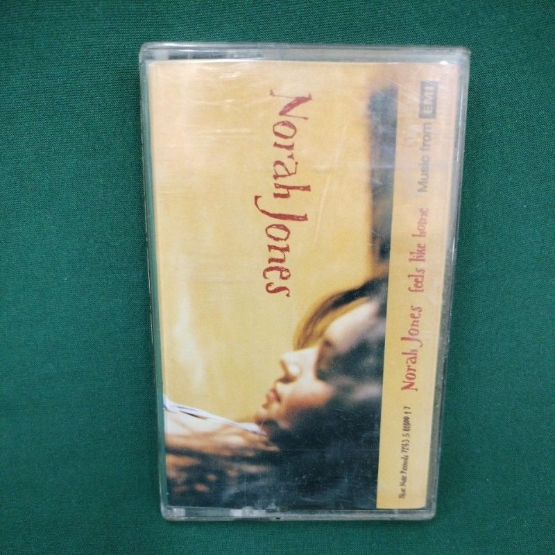 เทปคาสเซ็ทเพลง norah jones มือสอง