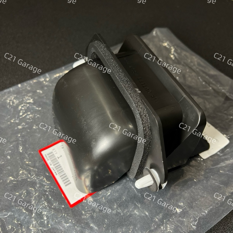 ช่องระบายอากาศท้ายรถ ของแท้ใหม่ Honda japan Civic Eg 3door 3ดอ ปี92-95 , Civic EK9 ปี97-00