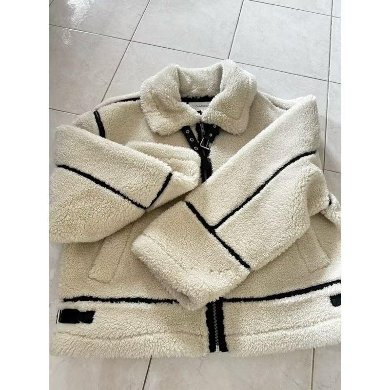 เสื้อกันหนาว แบรนด์ Glassons จากนิวซีแลนด์