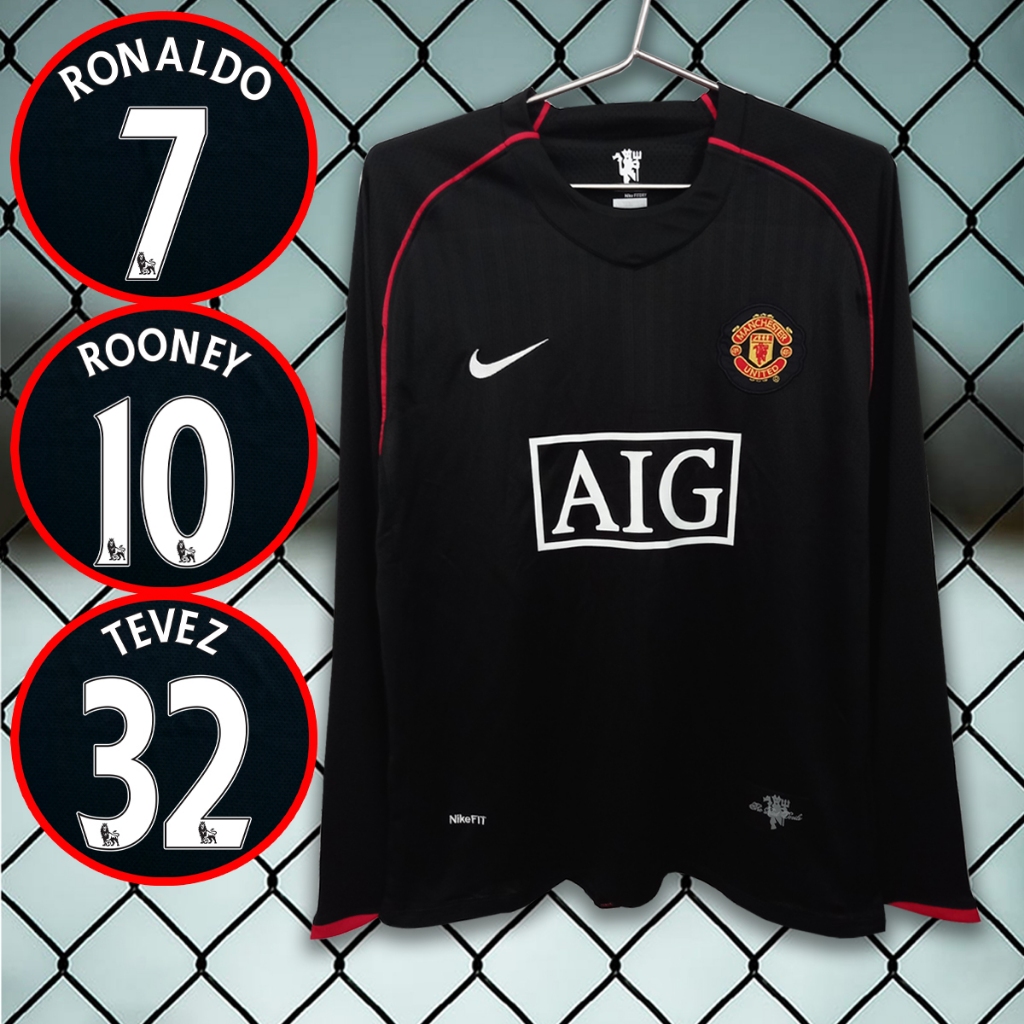 เสื้อฟุตบอลแขนยาวย้อนยุคทีม แมนยู เยือน สีดำ ปี2007-08 RT0025 เกรดแฟนบอล รับทำชื่อเบอร์ ไซส์เอเชีย S-2XL