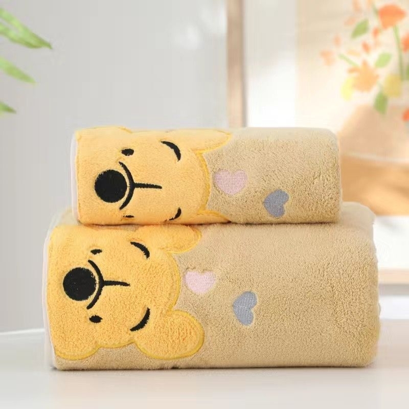 L121 ผ้าขนหนูลายหมีพูห์เซ็ต 2 ชิ้น ผ้านุ่มนิ่ม งานน่ารัก พร้อมส่งจากไทย