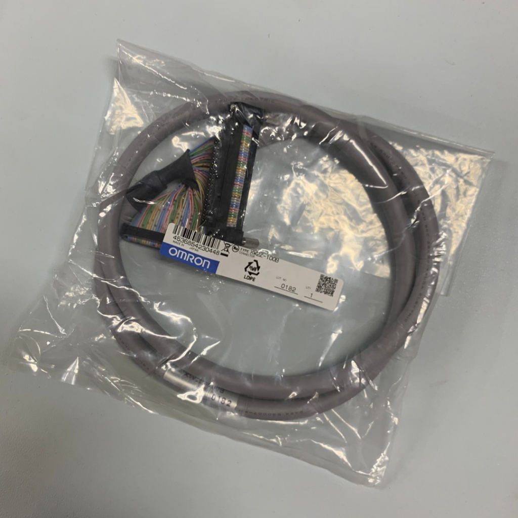 สายเชื่อมต่อคอนเนคเตอร์เทอร์มินอลบล็อค (XW2Z-100B)