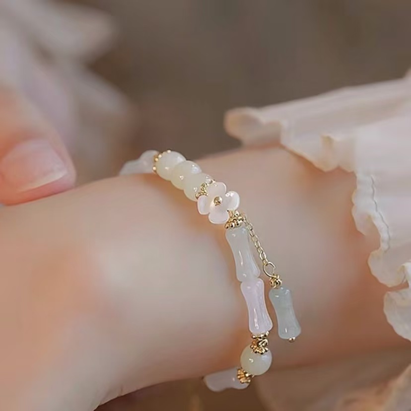 สร้อยข้อมือลูกปัดข้อต่อไม้ไผ่ สไตล์จีน วินเทุจ สำหรับผู้หญิง แฟชั่น เสน่ห์ ดอกไม้ เหมาะสำหรับแฟน เครืองประดับ ของ