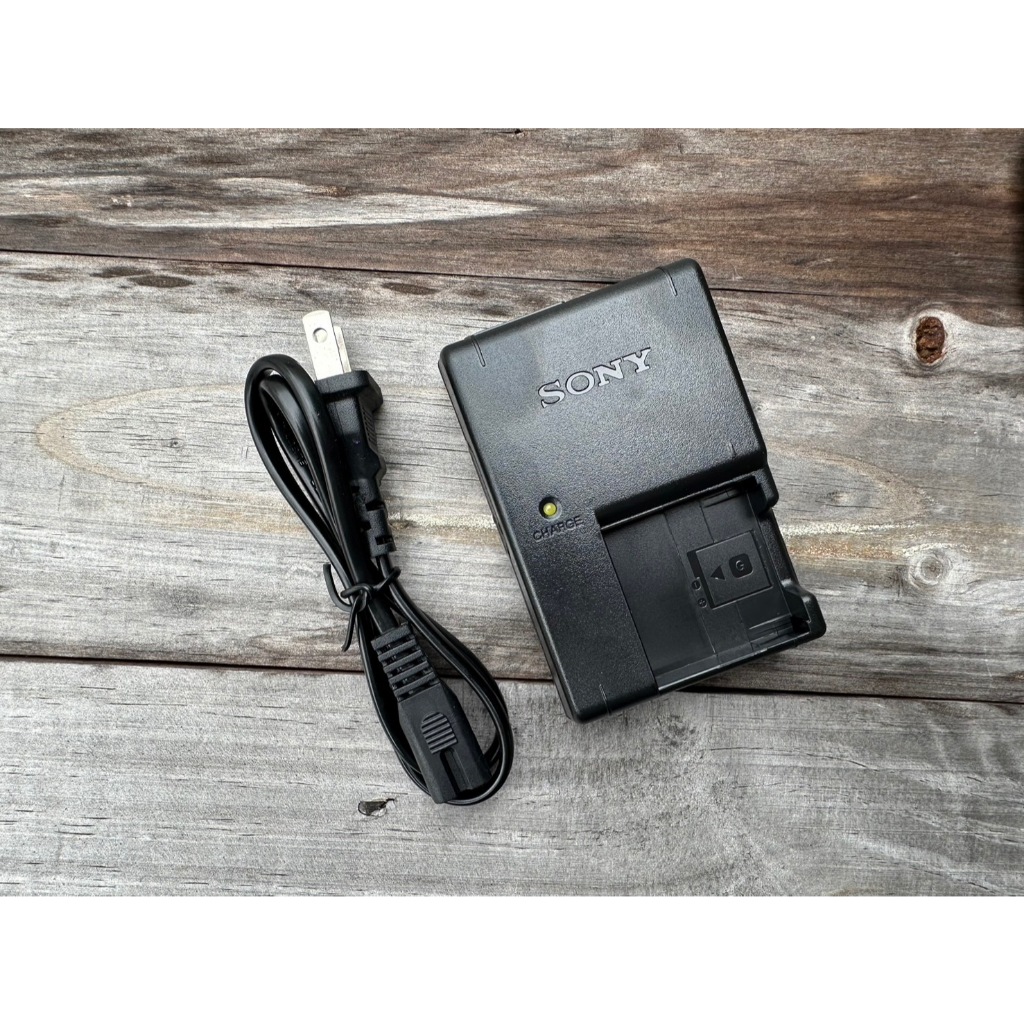 Sony NP-BG1 แบตเตอรี่กล้อง NP-BG1 Sony DSC-H55 H90 DSC-T20 T25 T100 WX1 W35 W55 W110 W115 W120 W125 W130 W150 W170 W220