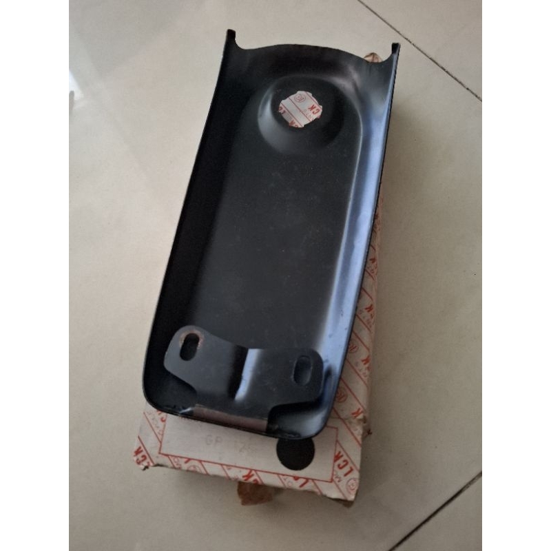 ฝาปิดถังน้ำมันตัวนอกใส่ Suzuki GP100-GP125-GS400-GS500-GS550-GS750 ของใหม่งานเก่าเก็บสวยๆเหล็กหนาๆพร้อมใส่ใช้งาน