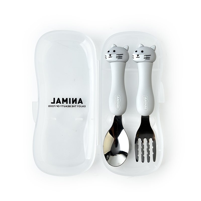 ชุดช้อนส้อมเด็ก เซ็ตอุปกรณ์รับประทานอาหารเด็กรูปหมี ไก่ น้องวัว น่ารักมาก มีกล่องเก็บช้อนส้อมให้