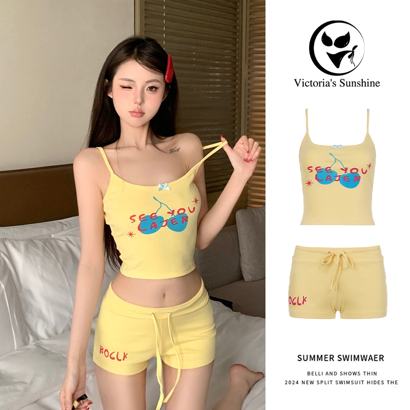 🍋Victoria's Sunshine🍋ชุดว่ายน้ำผู้หญิง เสื้อสายเดี่ยว+กางเกงขาสั้นเอวสูง เซ็ต2ชิ้น ชุดเที่ยวทะเล beach#0531