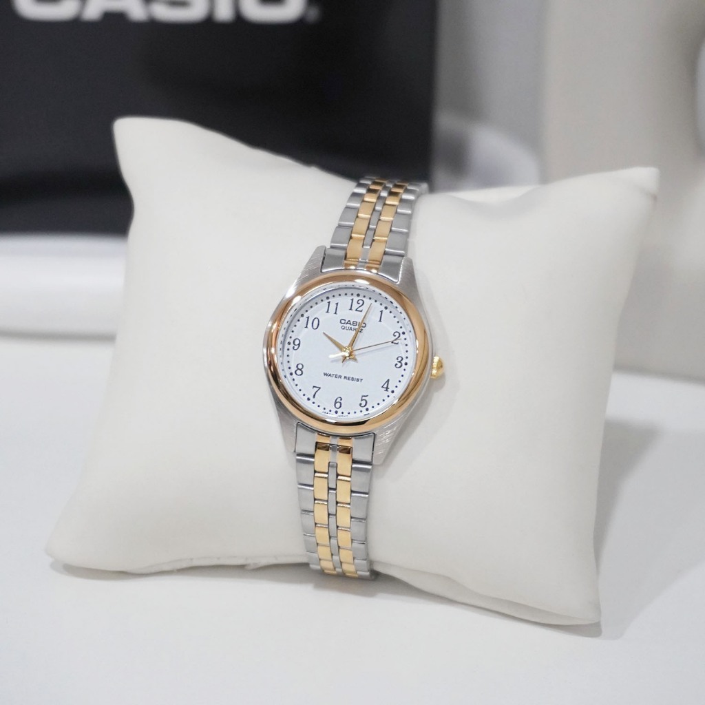 Casio Standard นาฬิกาข้อมือผู้หญิง สายสแตนเลส รุ่น LTP-1129,LTP-1129G,LTP-1129G-7B,LTP-1129G-7BRDF - สีเงินสลับสีทอง