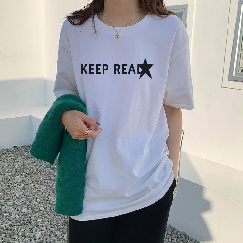 เสื้อยืดสตรีทลายตัวหนังสือผู้หญิง ผ้าคอตตอน100% oversize เสื้อผ้าแฟชั่นไซส์ใหญ่ ทรงหลวม เสื้อคู่กับแฟนโอเวอร์ไซส์เกาหลี thumbnail 9