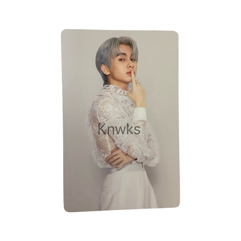 DICE DEBUT PHOTOCARD
