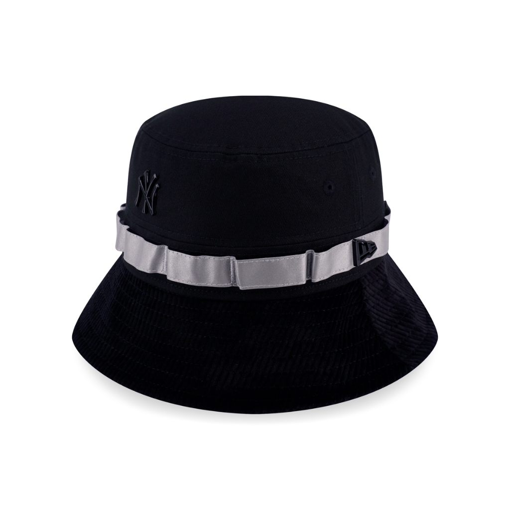 New Era หมวกรุ่น New York Yankees Dark 90s Black Adventure Bucket