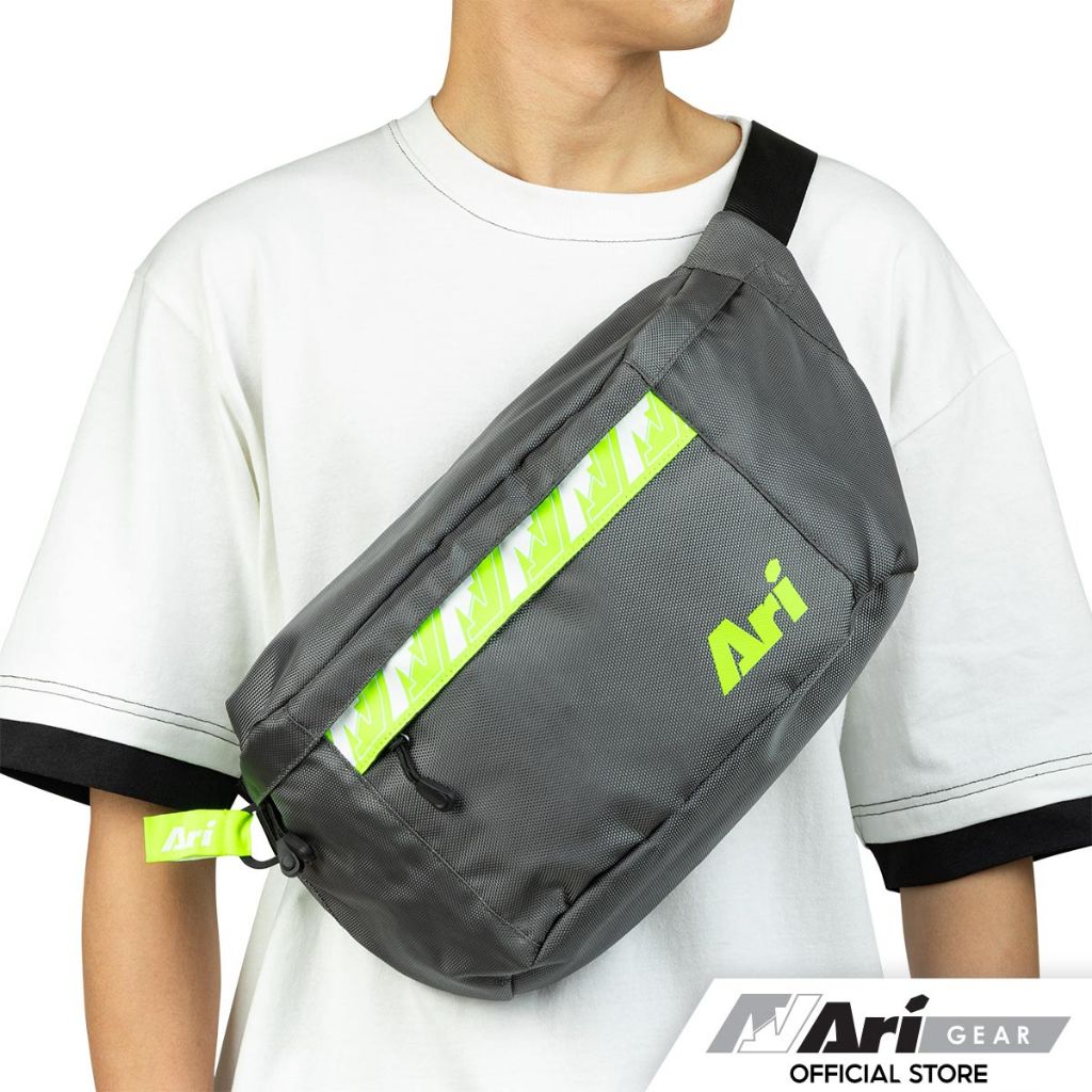 ARI WINTER 2024 CROSSBODY BAG - GREY/NEON GREEN/BLACK กระเป๋า สะพายข้าง อาริ วินเทอร์ สีเทา