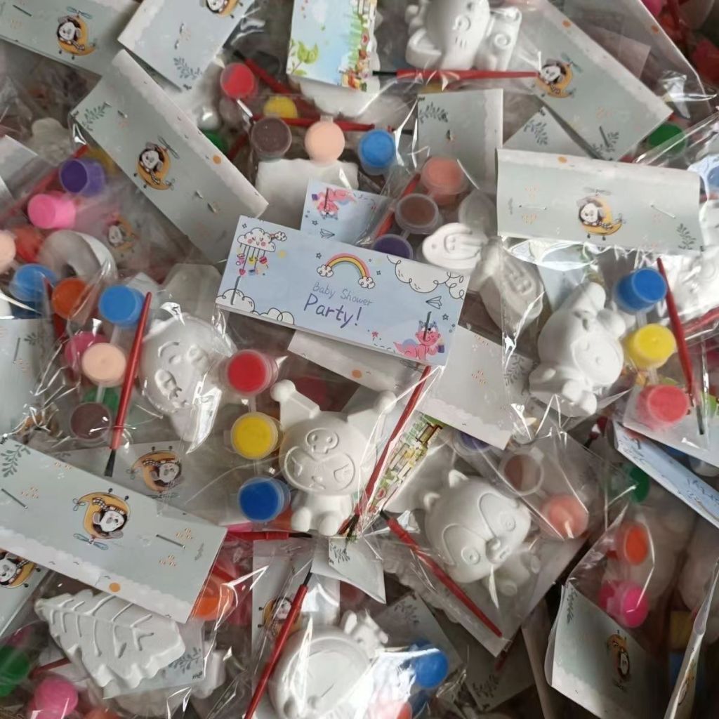 ตุ๊กตาปูนปลาสเตอร์พร้อมชุดสีพู่กัน ตุ๊กตาปูนปลาสเตอร์ ระบายสีปูนปลาสเตอร์ ปูนปลาสเตอร์ระบายสี