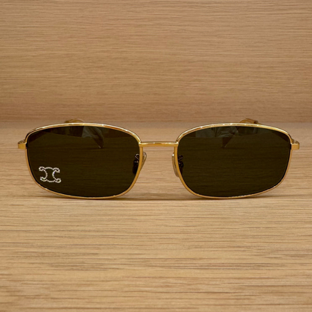 แว่นกันแดด Celine รหัส CL40285U ของแท้รับประกัน1ปี พร้อมอุปกรณ์ครบset