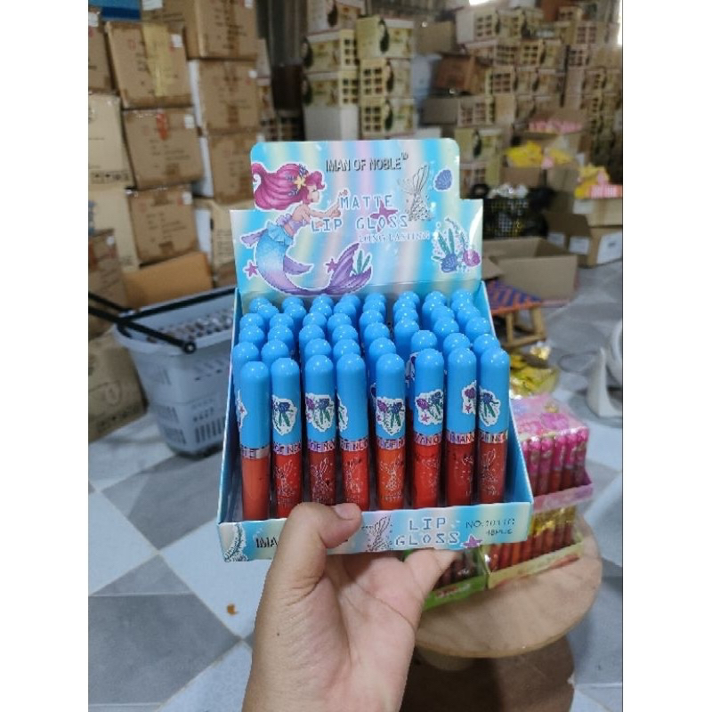 ลิปเนื้อแมท ลิปสติก ลิปแมทโทนแดงก่ำ ลิปกันน้ำ ลิปสติก เกลี่ยง่าย ไม่ตกร่อง สีสวย