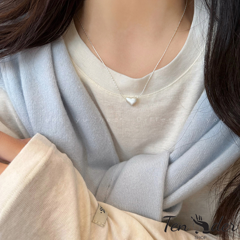 COD-ส่งเร็วจากไทย🎀สร้อยคอ จี้รูปหัวใจ ย้อนยุค เรียบง่าย สไตล์หรูหราแสง นักเรียนสำหรับผู้หญิง สแตนเลส-Tender