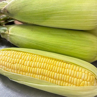 ข้าวโพดหวานจัมโบ้3ฝัก บรรจุกล่อง
