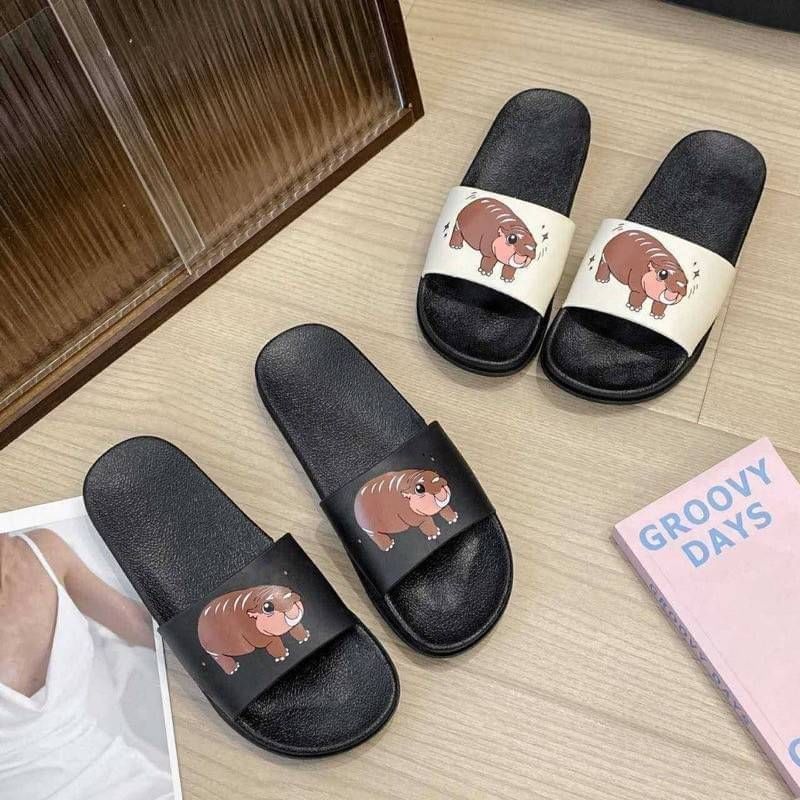 มาใหม่ รองเท้าแตะหมูเด้ง มีให้เลือก หลายขนาด size 36-37,38-39,40-41