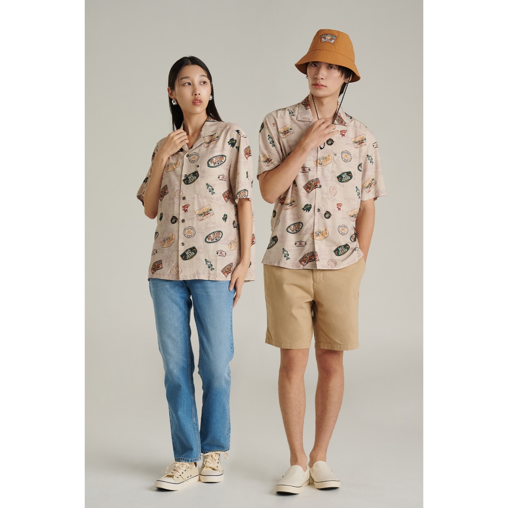 Mc jeans เสื้อเชิ้ต Unisex เสื้อฮาวายแขนสั้น สีกากี พิมพ์ลาย MSSZ256
