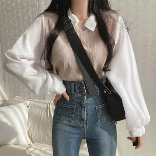 พร้อมส่งในไทย** เสื้อคอปกแขนยาวสีขาว ผ้าร่องผ้าทิ้งตัว สไตล์เกาหลี Y178