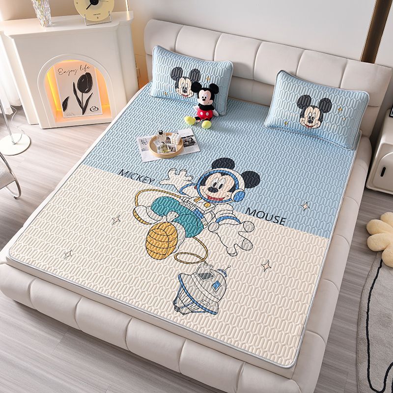 🌈พร้อมปลอกหมอน Disney Cool 5/6 ฟุต ชุดปูยางลายการ์ตูน ผ้าคลุมที่นอนพับซักได้ แผ่นติดตั้ง หอพัก ของใช้ในครัวเรือน