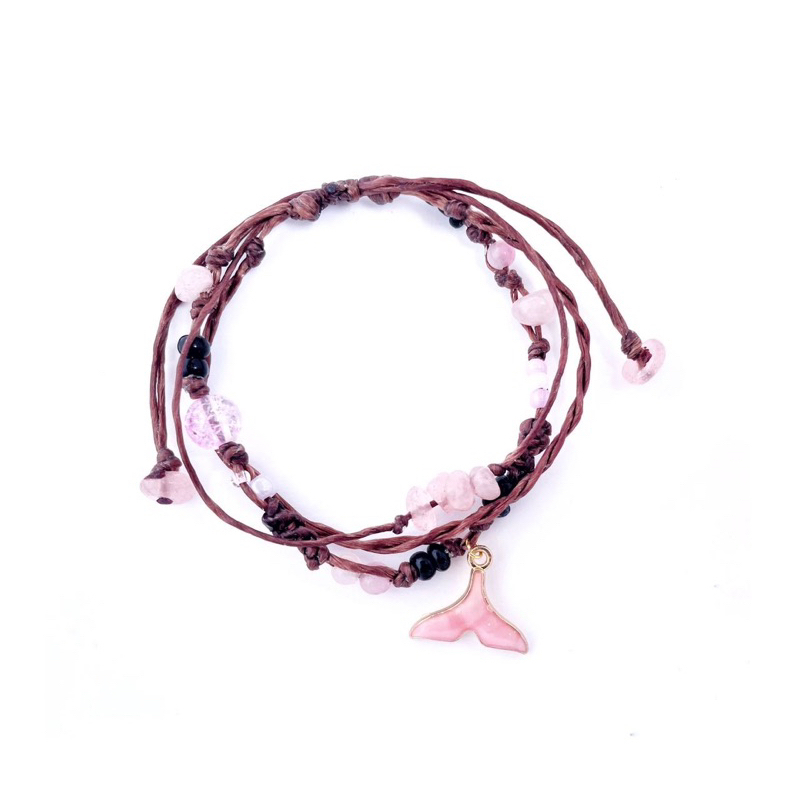 [ พร้อมส่งจากไทย]“Rose Quartz Mermaid” กางแลาสีกุหลาบ x หินโรสควอซ กำไลเชือกถัก 3 ชั้น