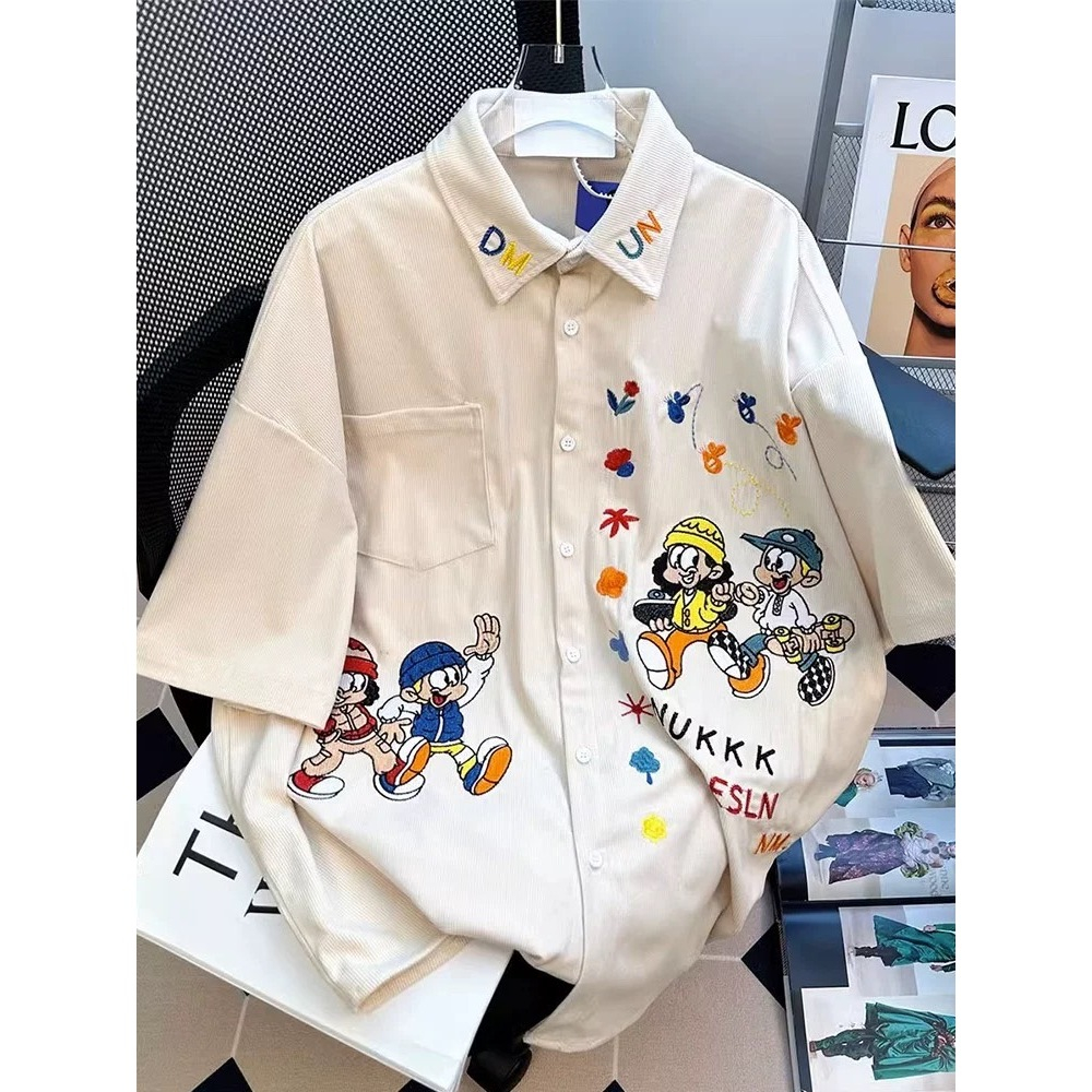เสื้อเชิ้ตแขนสั้น ผ้าลูกฟูกปักลายการ์ตูน งานปักแน่นๆ สไตล์วินเทจทันสมัย กำลังอินเทรน์ไม่มีเอ้าท์