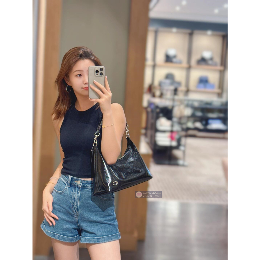 แท้💯% outlet Juliet 30 ปิดซิป สายสะพายไหล่ปรับระดับได้ กระเป๋าสะพายไหล่ขนาดใหญ่ของผู้หญิงหนังวัวเคลือบเงากระเป๋าถือสีทึบ