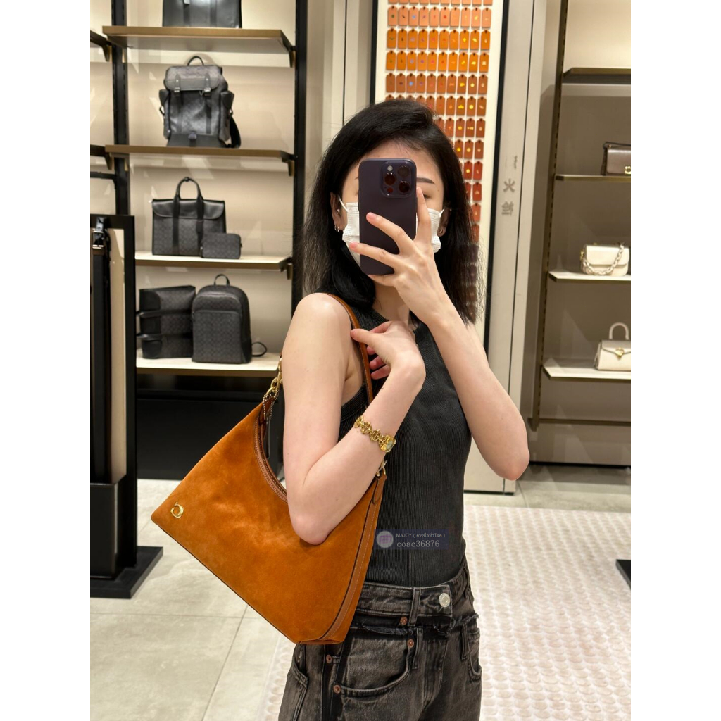 แท้💯% outlet Juliet 30 ปิดซิป สายสะพายไหล่ปรับระดับได้ กระเป๋าสะพายไหล่ขนาดใหญ่ของผู้หญิงหนังวัวเคลือบเงากระเป๋าถือสีทึบ
