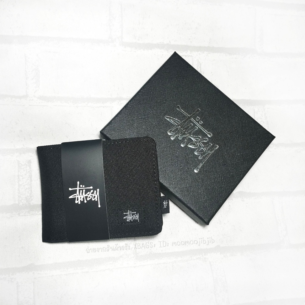 Stussy กระเป๋าสตางค์ 2พับ+กล่อง+การ์ด+ช่องใส่เหรียญ แบบเรียบ โลโก้เรียบ