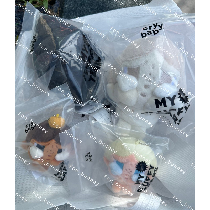 Crybaby - งานนิทรรศการ@2024 crybunny&cryteddy letting go **ของแท้พร้อมส่ง