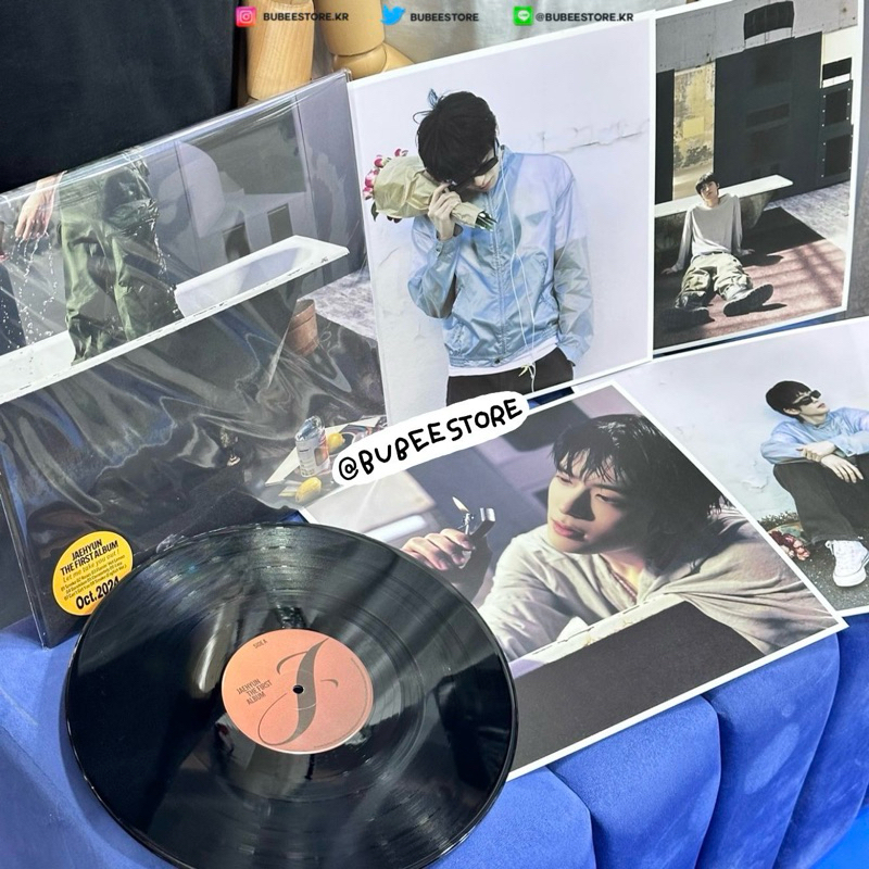 (ใช้โค้ดลด 20% สูงสุด 1000.-) พร้อมส่ง JAEHYUN 'J' - The 1st Album 'J' (LP Ver.)