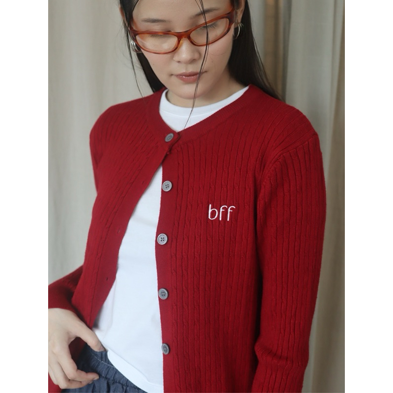 CREW NECK CARDIGAN__