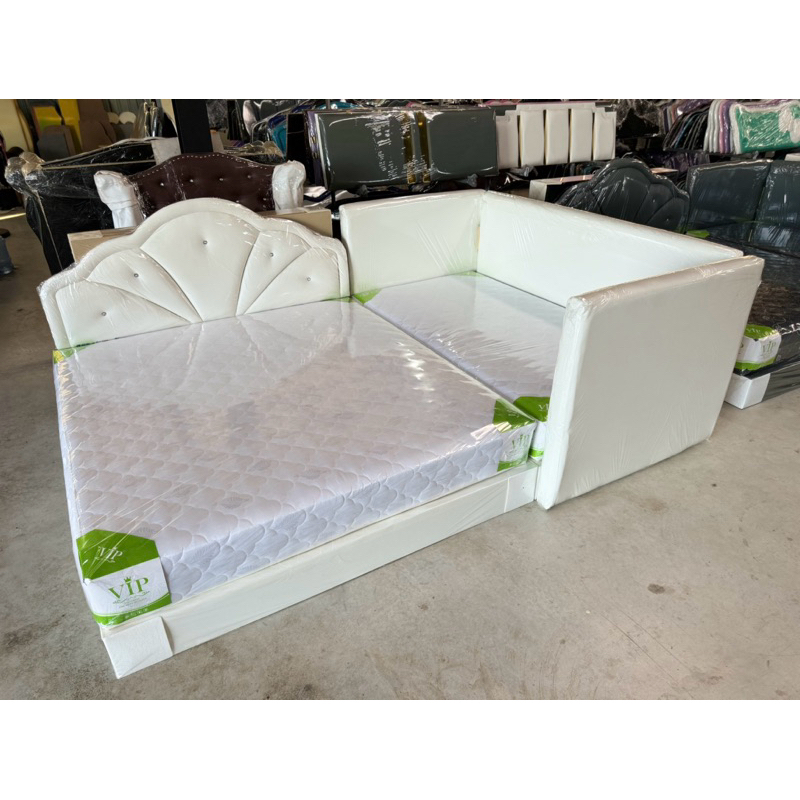 คุ้มสุด!ชุดครอบครัวเตียง+ที่นอน+เตียงเสริม+ที่นอน(ติดตั้งฟรี)