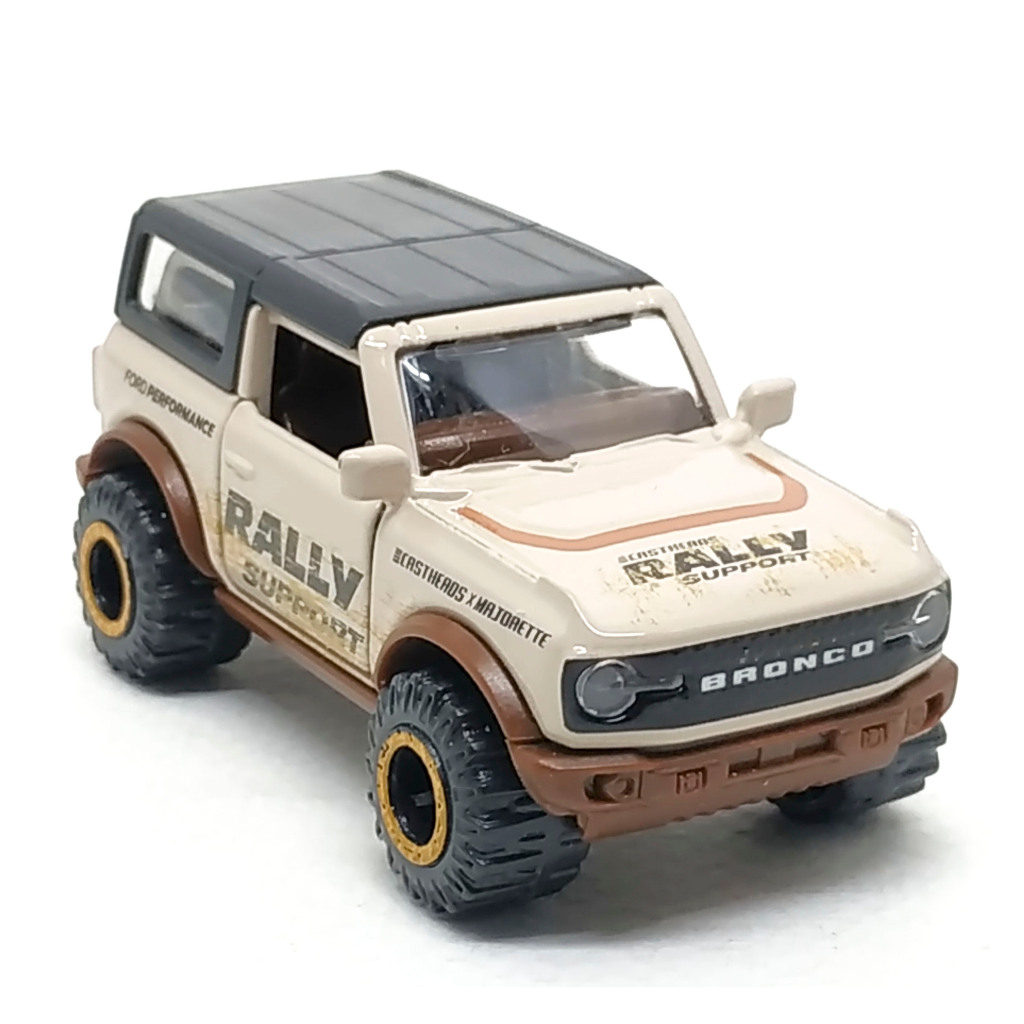 Majorette Ford Bronco Wildtrak - Casthead Series สีเทา Scale 1/62 (8cm) ไม่มี package