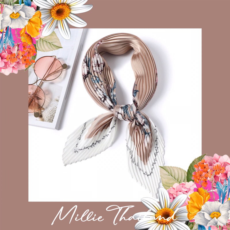 ผ้าพันคออัดพลีทสีน้ำตาล/ลายดอกไม้ By Millie Thailand