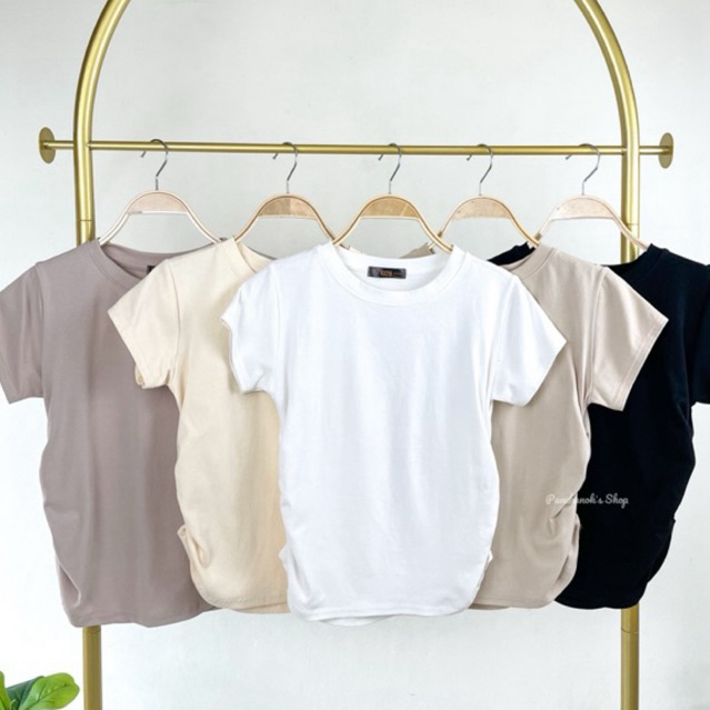 ( โล๊ะสต็อก) เสื้อยืดคอกลมเอวจั๊มสีพื้น ผ้าคอตตอนยูนิ พลางหุ่น