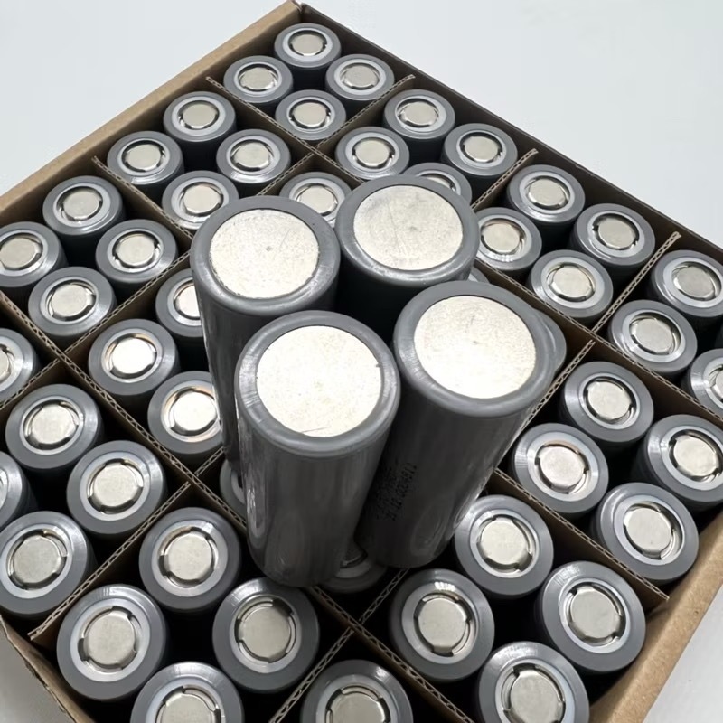 ถ่านชาร์จ 21700 3.7V 9000mAh Li-ion ถ่านโซล่าเซล ถ่านสว่านไฟฟ้า แบตพาวเวอร์แบงค์ Lithuim แบต ถ่านไฟฉาย ถ่าน powerbank - รูปที่ 4