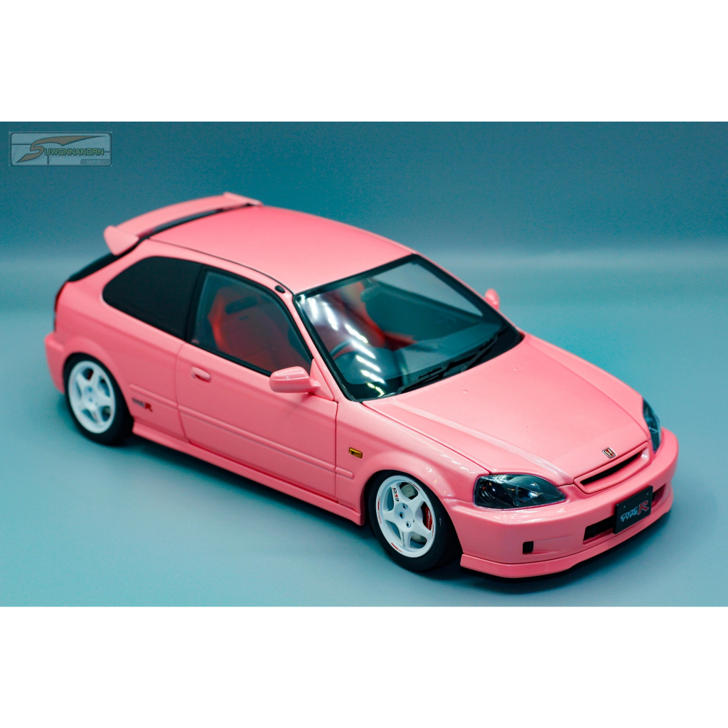 MotorHelix 1/18 Honda Civic Type R EK9 Sweet Pink W/Desmond Evo Wheels