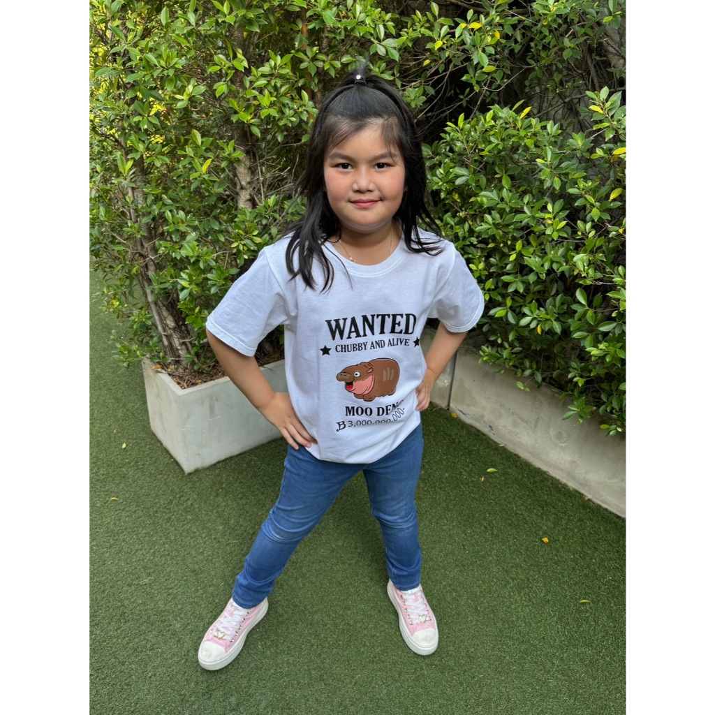 เสื้อยืดเด็ก เสื้อหมูเด้ง  WANTED สีขาว หมูเด้ง