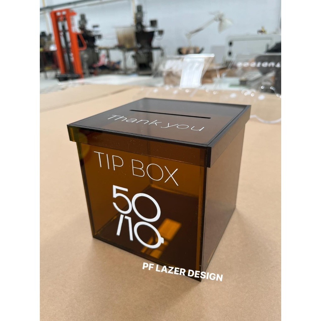 กล่อง Tip Boxอะคริลิค รุ่นฝาปิด ขนาด 14x14x14 cm.
