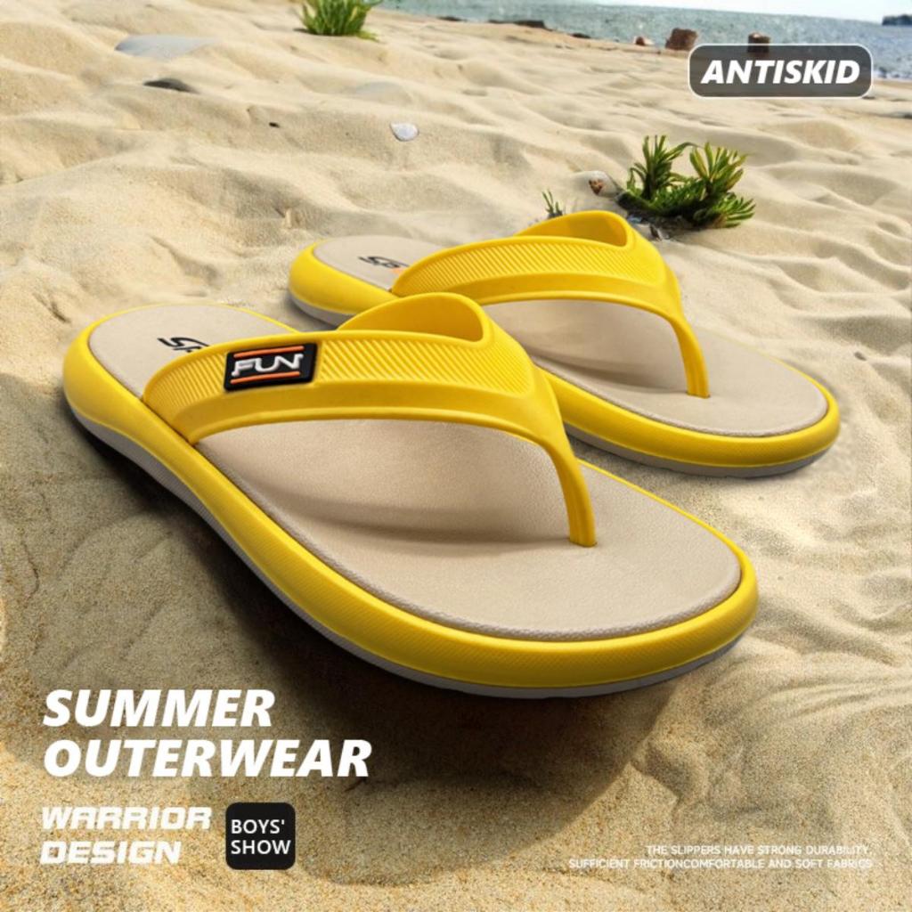 รองเท้าแตะสำหรับผู้ชายคู่แฟชั่นแนวโน้มนุ่มไม่ลื่นผู้ชายพลิกบ้านเกาหลีลื่นสำหรับผู้หญิง