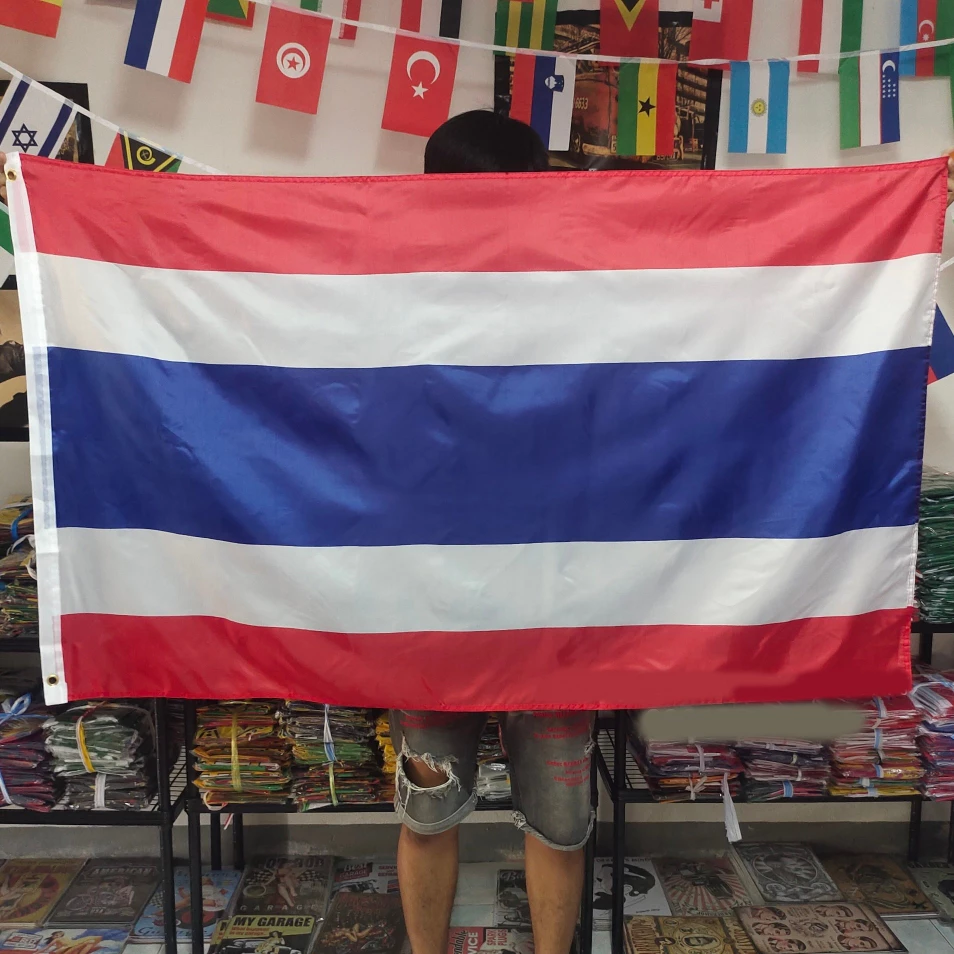 ใบกำกับภาษี โปรส่งฟรี> ธงชาติ ไทย ไตรรงค์ Thailand Flag 4 Size พร้อมส่งร้านคนไทย