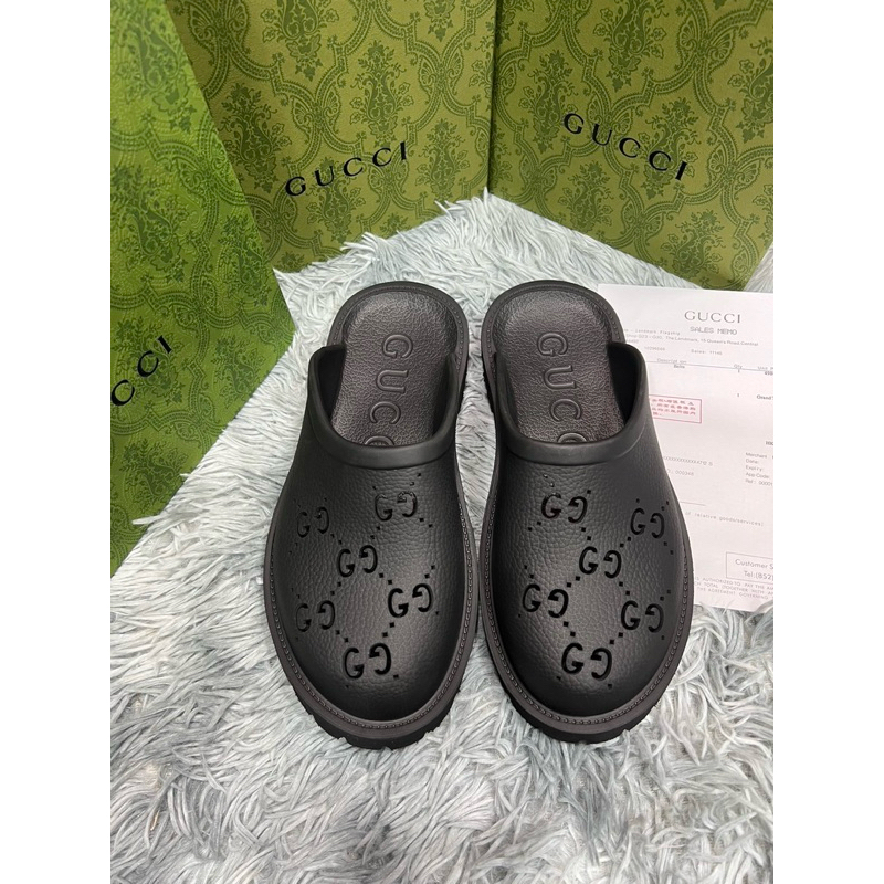 รองเท้าแตะ แบบส้นแบน งานสวย เบาใส่สบาย พร้อมส่ง (size35-41)แถมกล่อง