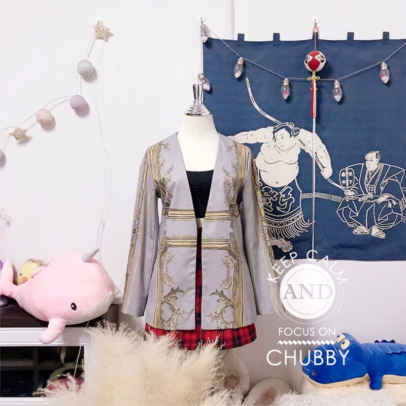 เสื้อคลุมเบลเซอร์พิมพ์ลายหลุยส์ cop Vatanika งานตามหา หายาก สะสม เอาไปใส่กับอะไรก็สวย M ตามป้าย วัดจ