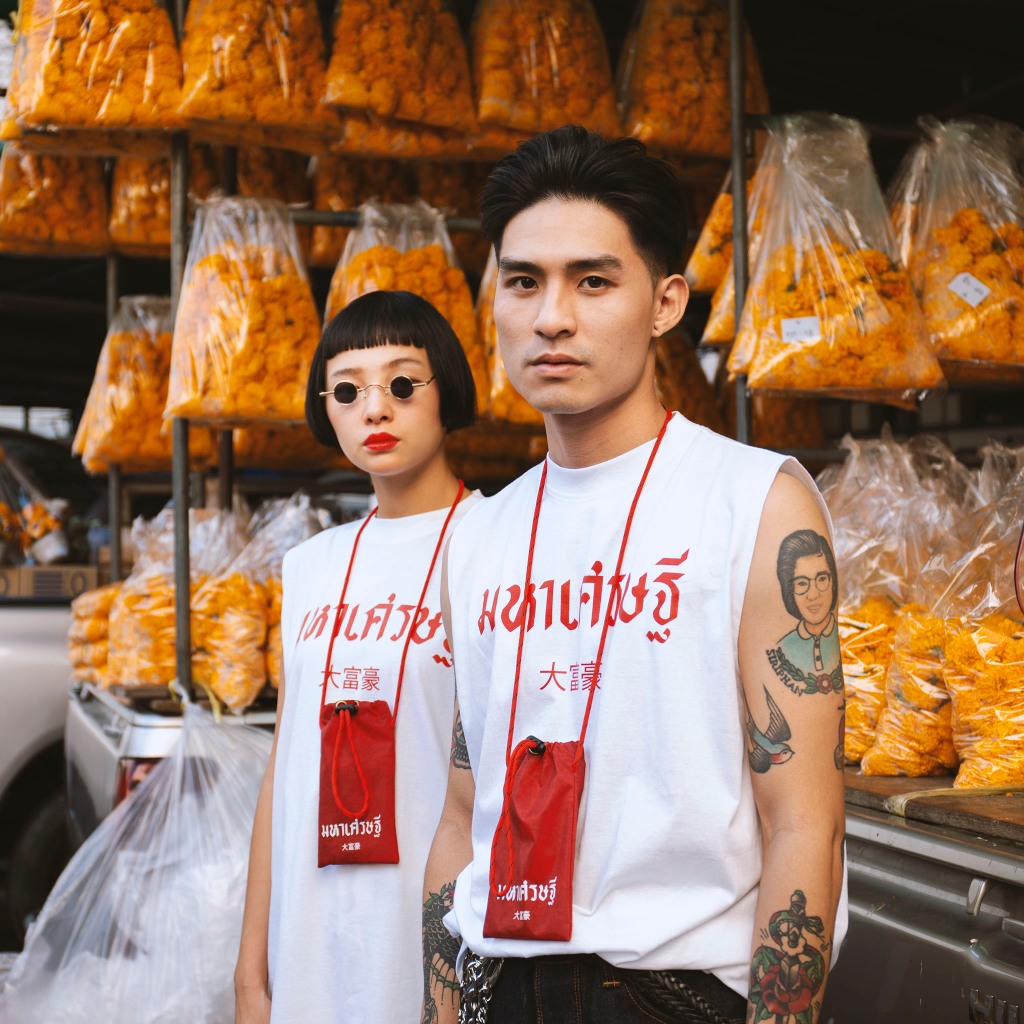 Original-BANGKOK TALES: TOP-เสื้อยืด-แขนกุด-มหาเศรษฐี"