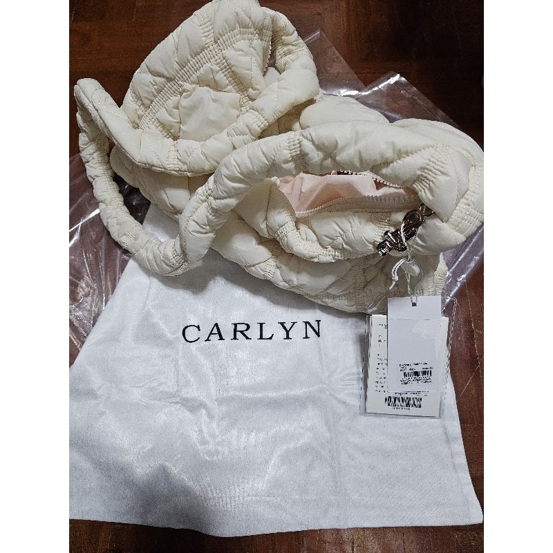[NEW] Carlyn รุ่น Lane สี ivory